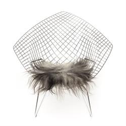 Lammeskind stolehynde i Sølv med sort i 37 x 37 cm