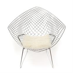 Lammeskind stolehynde i hvid korthår i 37 x 37 cm